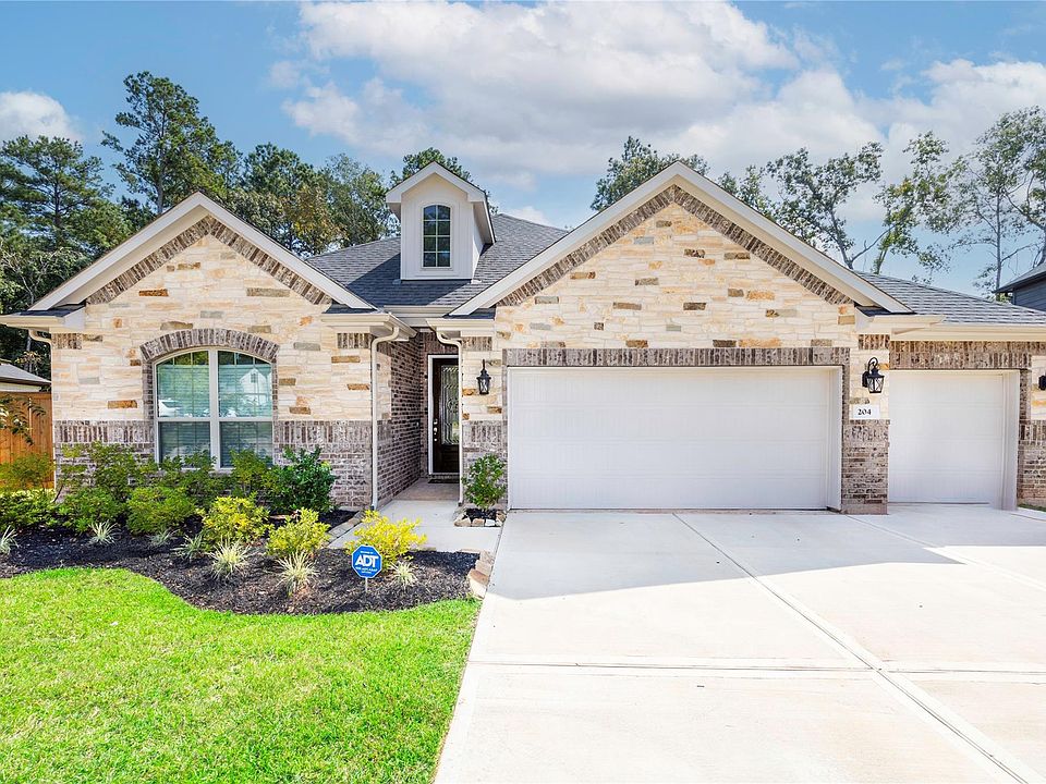 1st image of 204 Golden Shiner Dr