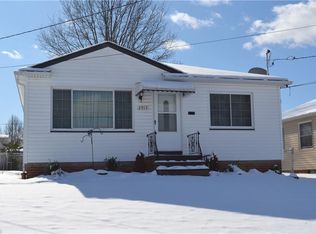 2913 Wales Ave, Parma, OH 44134