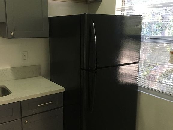 5th image of 1360 S Burlington Ave APT 205
