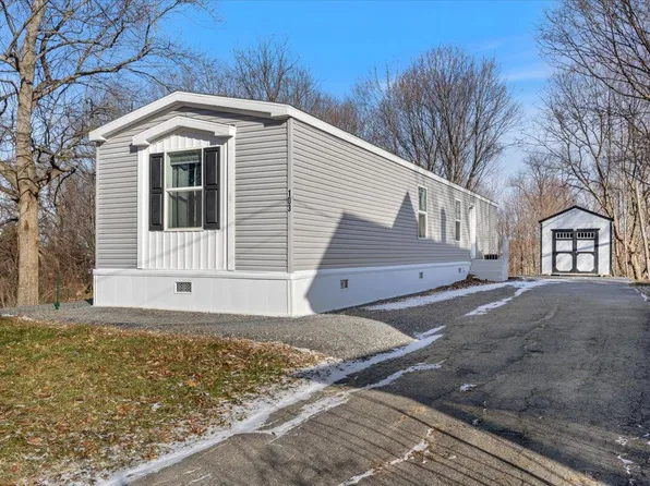 103 Bray Avenue, Fairfield, ME 04937