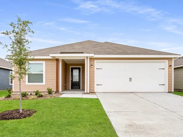 4811 Delano St, Greenville, TX 75401