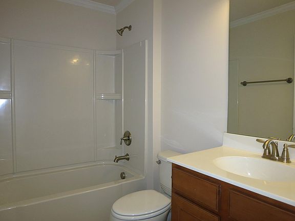 Kendall Park Bathroom