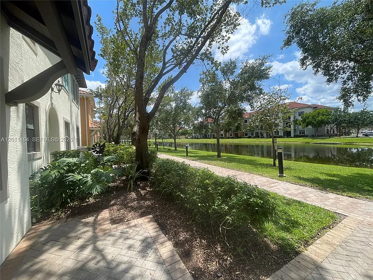 3160 NW 127th Ter #3160 — Photo 36