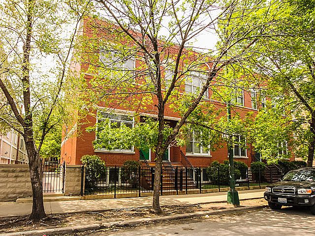 1st image of 1306 N Damen Ave