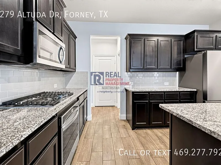 1279 Altuda Dr — Photo 9