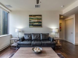 1520 Elm St, Dallas, TX 75201