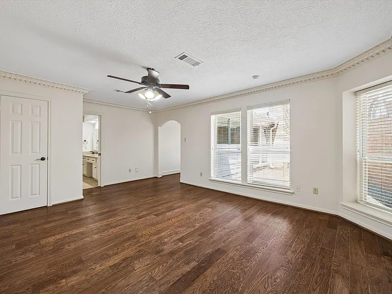 6511 Pauma Dr — Photo 16