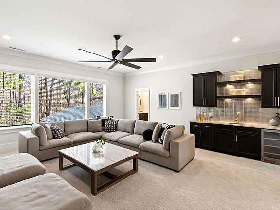 5th image of 1608 Estate Valley Ln