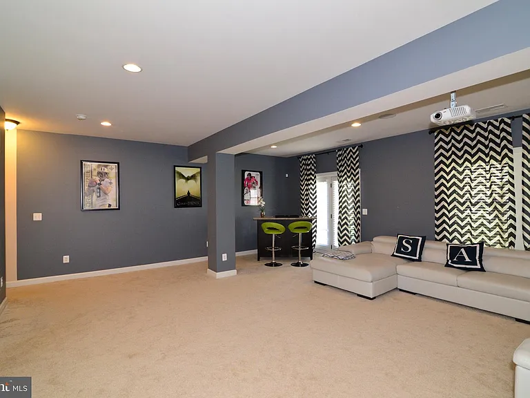 21253 Park Grove Ter — Photo 26