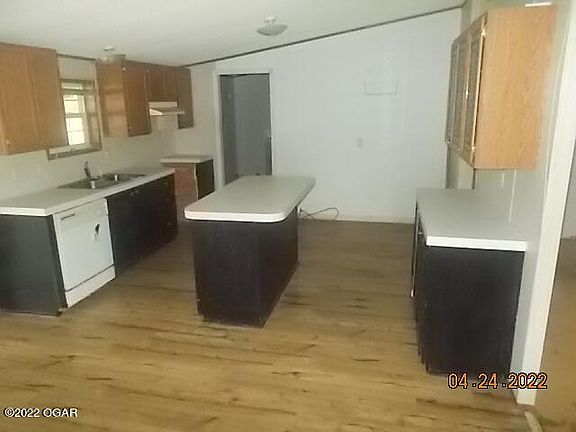 4th image of 1621 Galena Ave