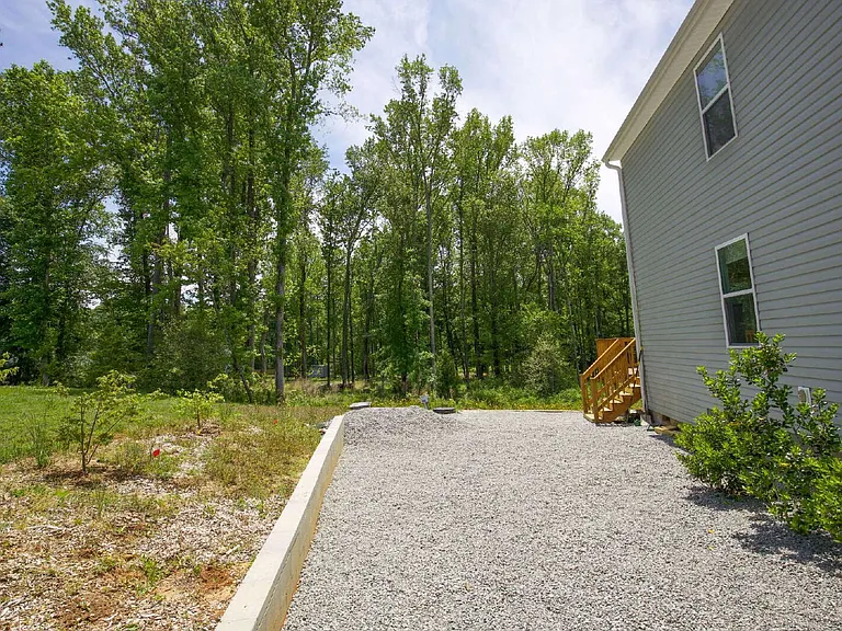 429 Century Ln — Photo 46