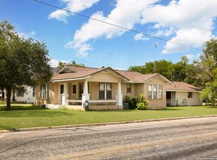 100 Titcomb, Poth, TX 78147