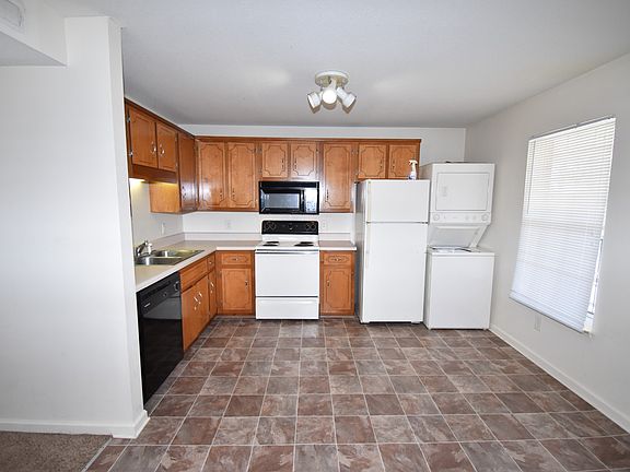 4th image of 636 Robb Ave APT C