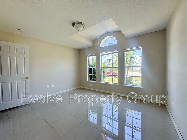 21 Llanes Pl — Photo 35