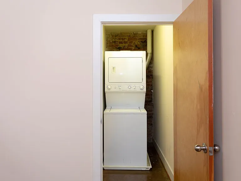 Cornish Brewery Apartment Homes — Photo 39