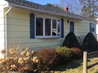 130 Sheehan Dr, Holyoke, MA 01040