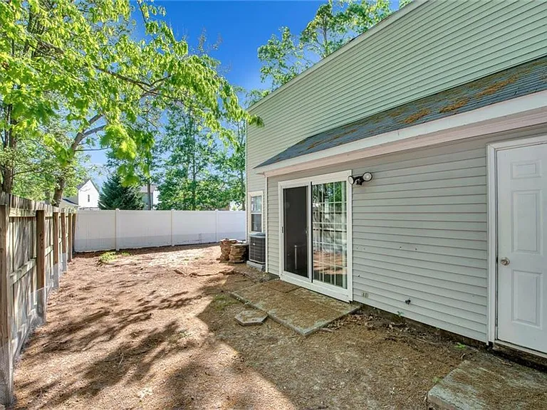 178 Old Bridge Rd — Photo 20