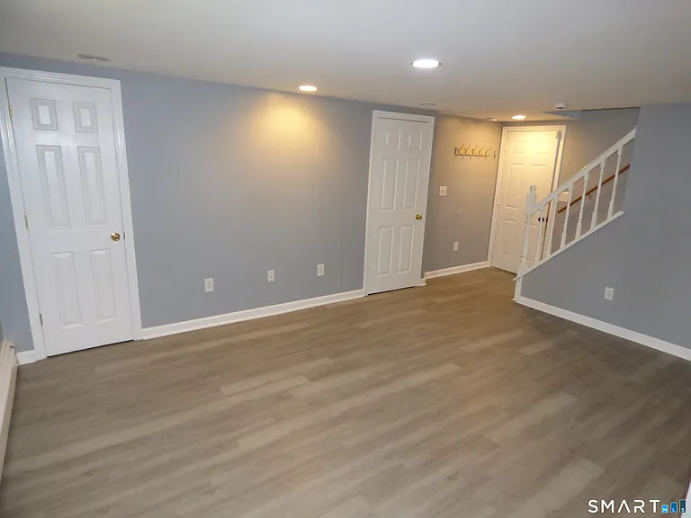 7 Ridge Ln — Photo 21