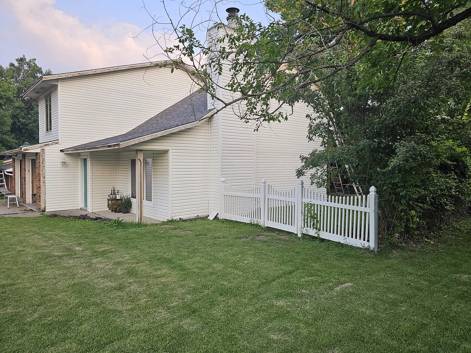 3 bed, 1652 sqft, $1,850 — Photo 3