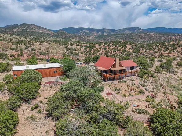 90 Rolling Hills Rd, La Luz, NM 88337