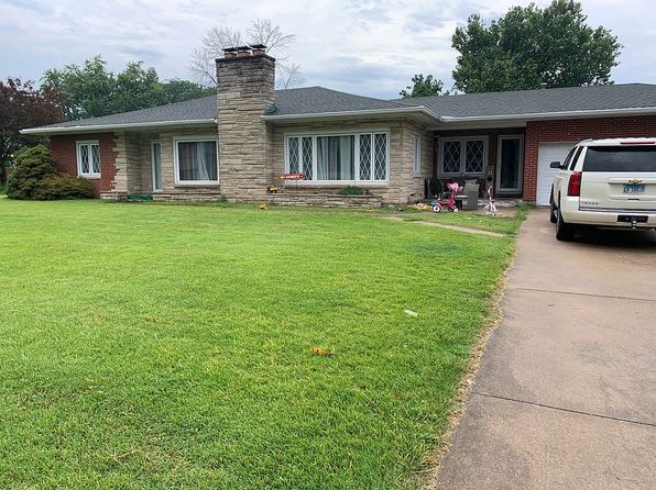 1921 Hilltop Dr
