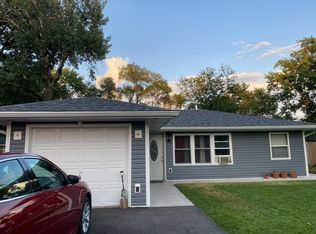 418 Ray May Dr, Joliet, IL 60433