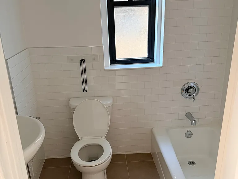 814 W End Ave #13D — Photo 8