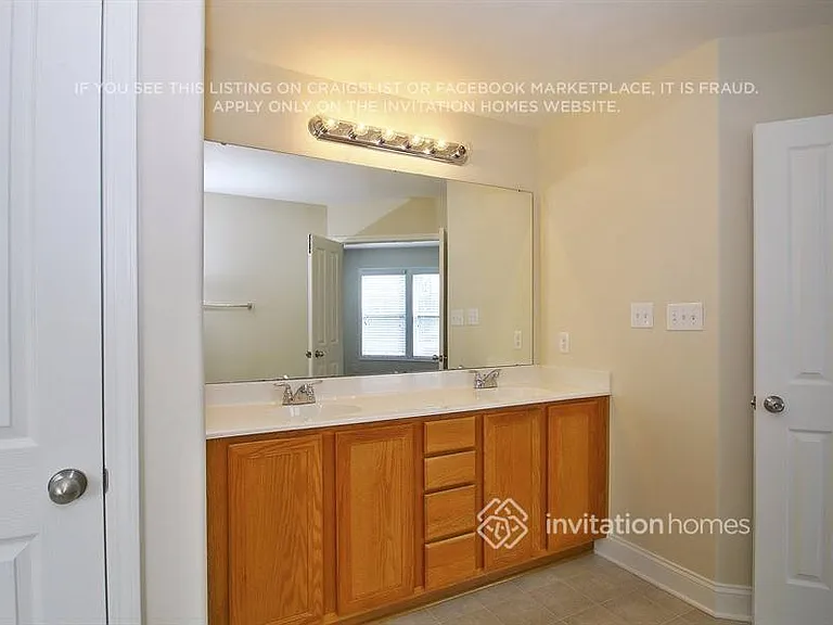 10006 Granite Trail Ln — Photo 14
