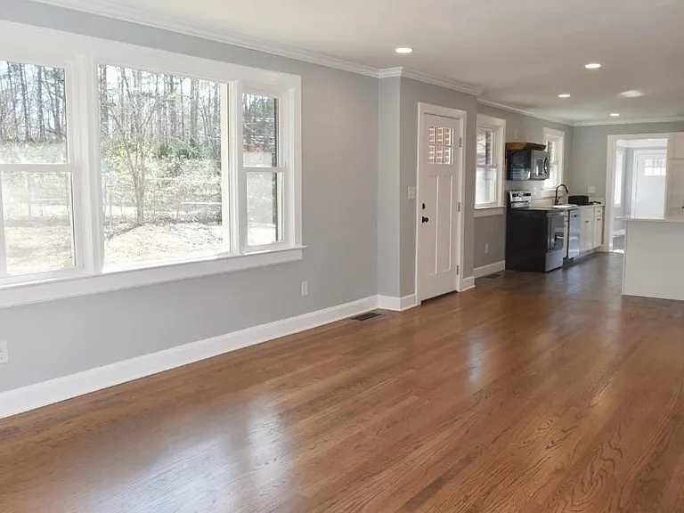 311 Crestwood Dr — Photo 12