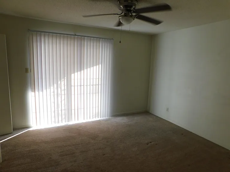 2103 Fendley Dr — Photo 4