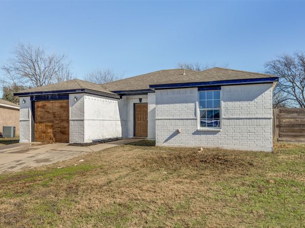 3153 Ronay Dr, Forest Hill, TX 76140