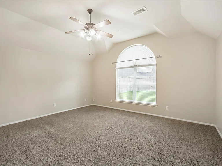 15810 Cypress Hall Dr — Photo 24