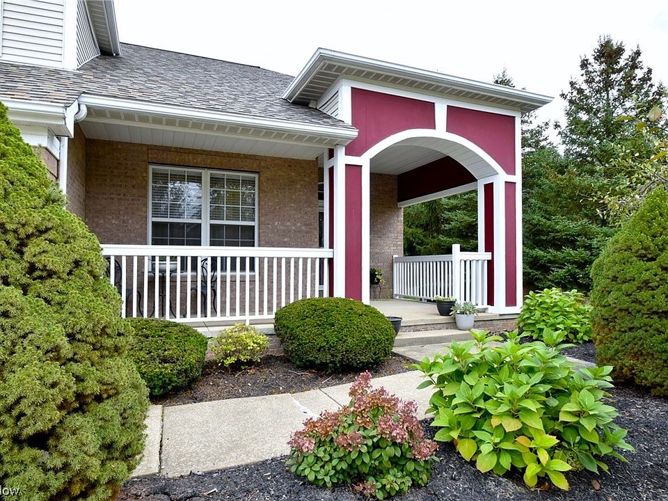 1st image of 1103 Villa Lago Dr