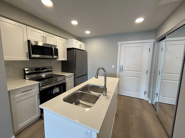 1506 Tamarack Blvd NW #219 — Photo 2