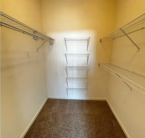 Walk in closet