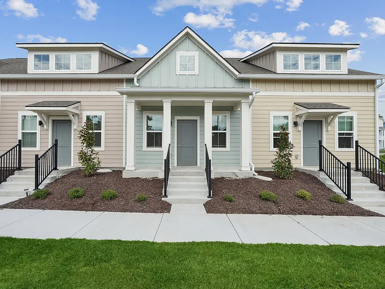 Hamlet Barclay West - Homes & Townhomes for Rent — Photo 32