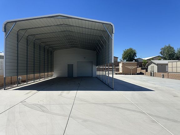 5th image of 10226 S Summer Ave