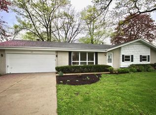 620 E Adventure Ct, Beloit, WI 53511