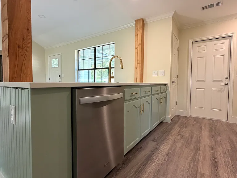 2144 Cornerstone Dr — Photo 7