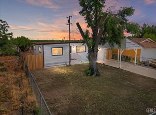 208 E 2nd St, Buttonwillow, CA 93206