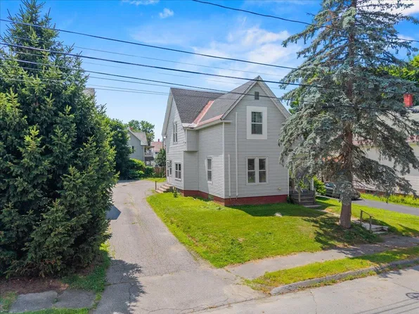 22 Ash Street, Waterville, ME 04901