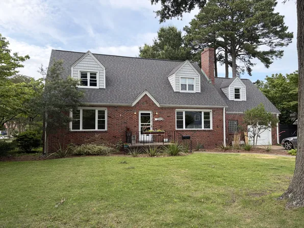 1300 Elk Ave, Norfolk, VA 23518