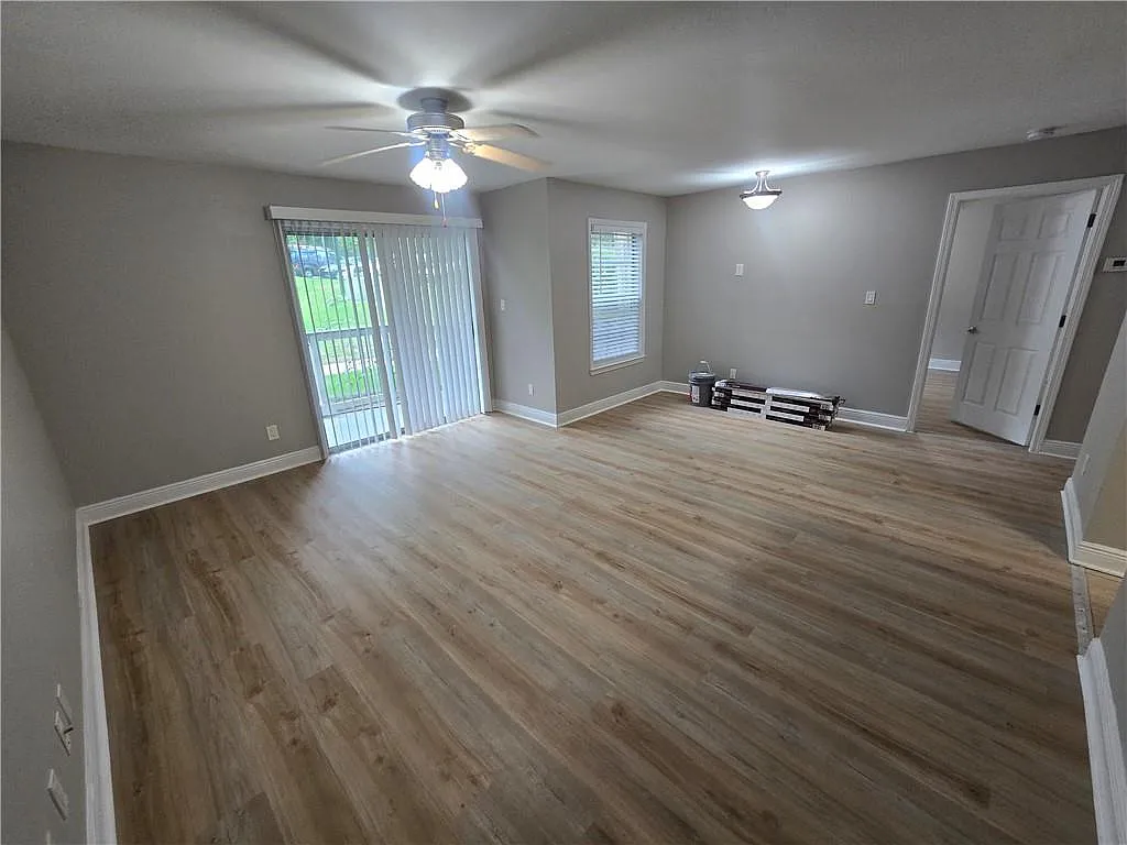 1 bed, 1.5 bath, 772 sqft, $1,400 — Photo 1