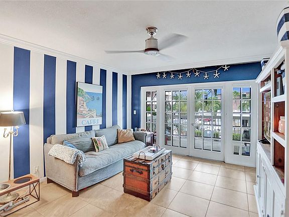 2nd image of 2424 SE 17th Street #202B