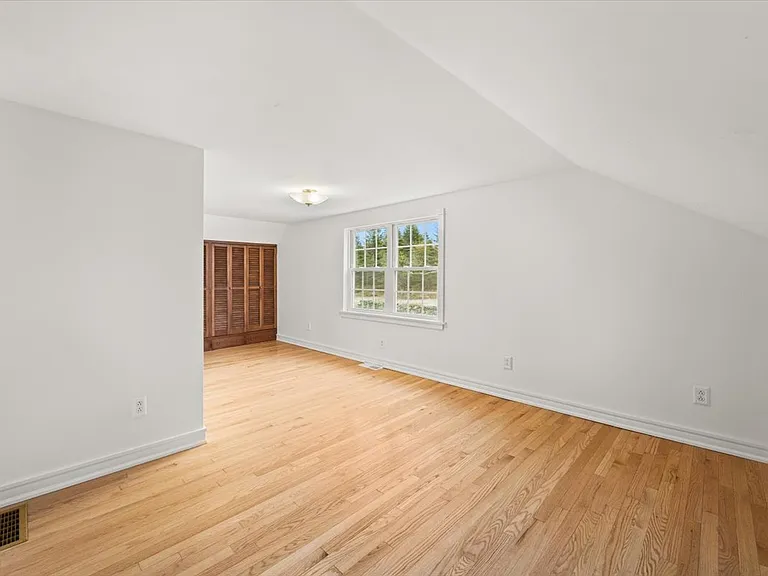 214R Highland Rd — Photo 63