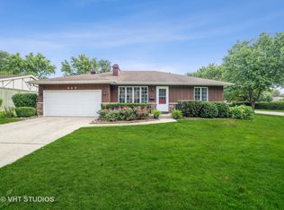 547 Eichler Dr, Dundee, IL 60118
