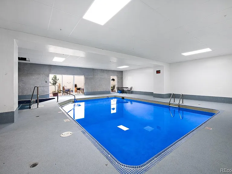 1313 N Williams St #501 — Photo 41