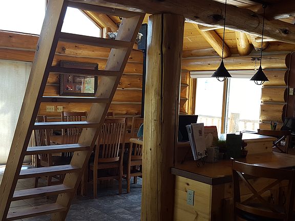 Upstairs Great Room/Dining