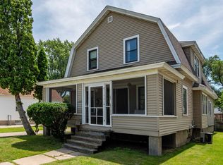 1528 Elm St, Green Bay, WI 54302
