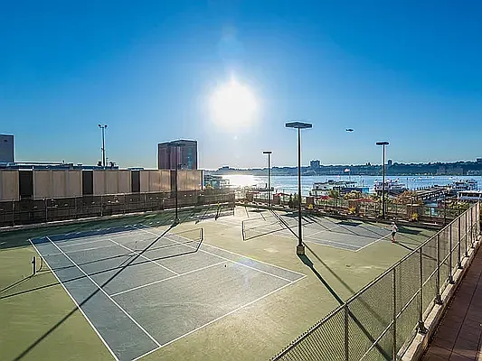 Rented by Platinum Properties | media 6